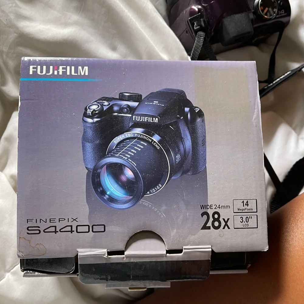 FujiFilm FinepixS4400